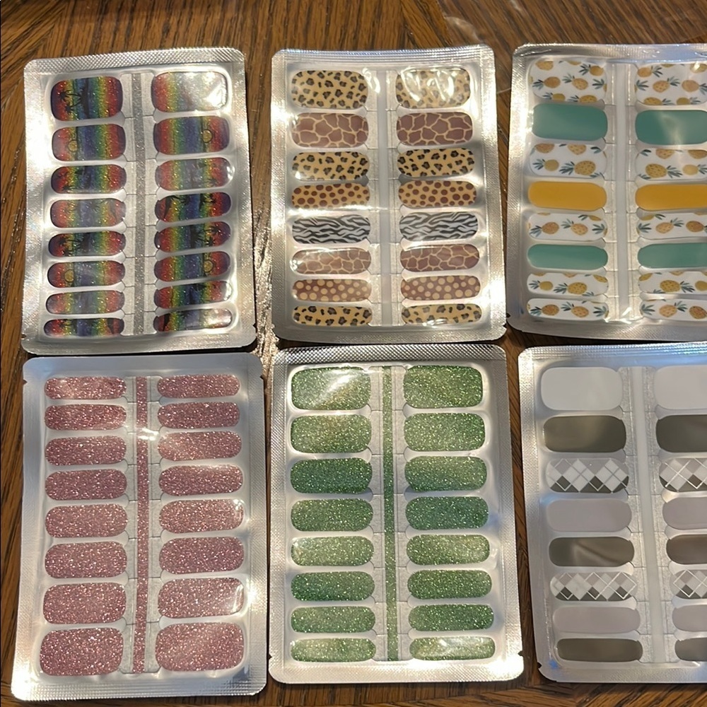 6 Colorful Nail Wraps Set